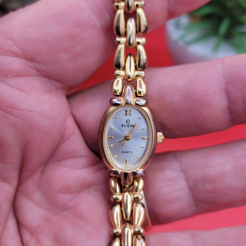 Elgin Gold tone Watch